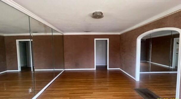 2332 Glencrest Drive Property Photo 6