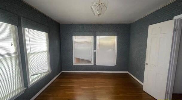 2332 Glencrest Drive Property Photo 9