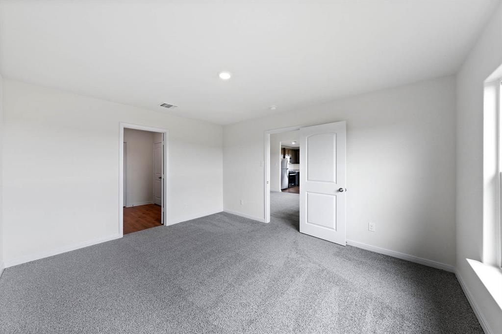 13429 Hang Fire Lane Property Photo 8