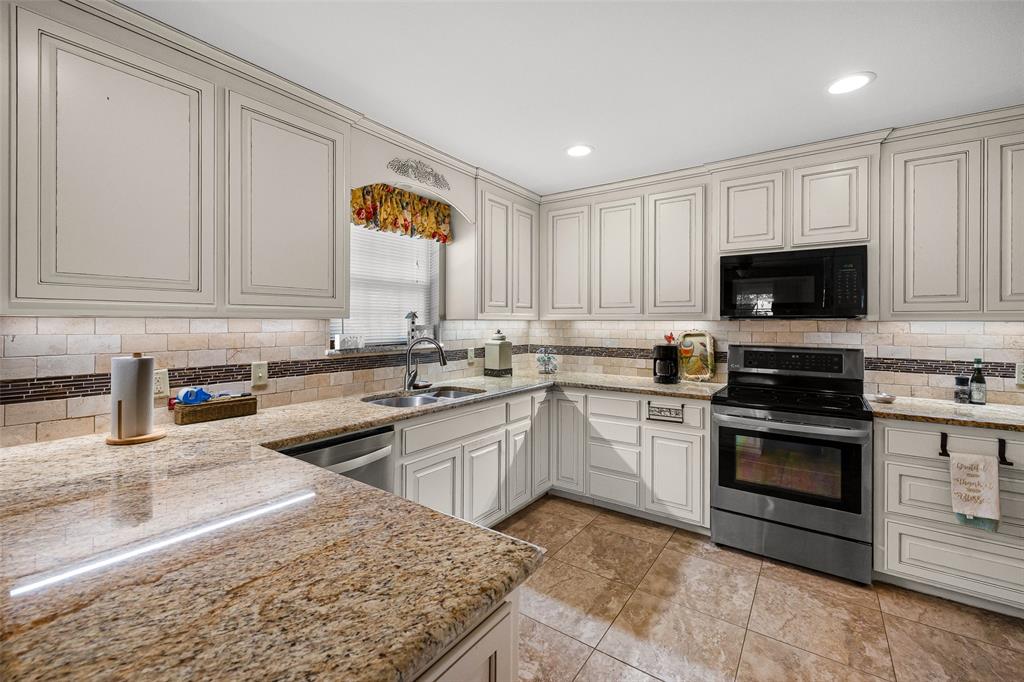 5110 Wedgefield Road Property Photo 17