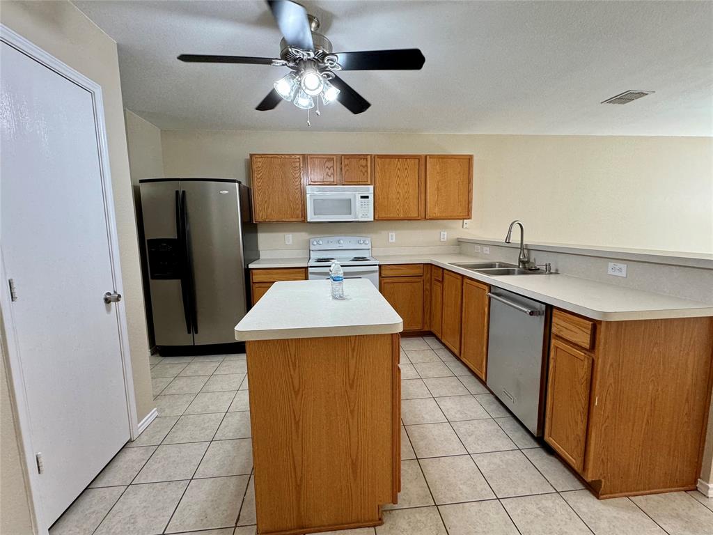 1713 Elm Street Property Photo 2
