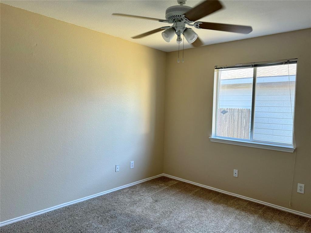 1713 Elm Street Property Photo 8