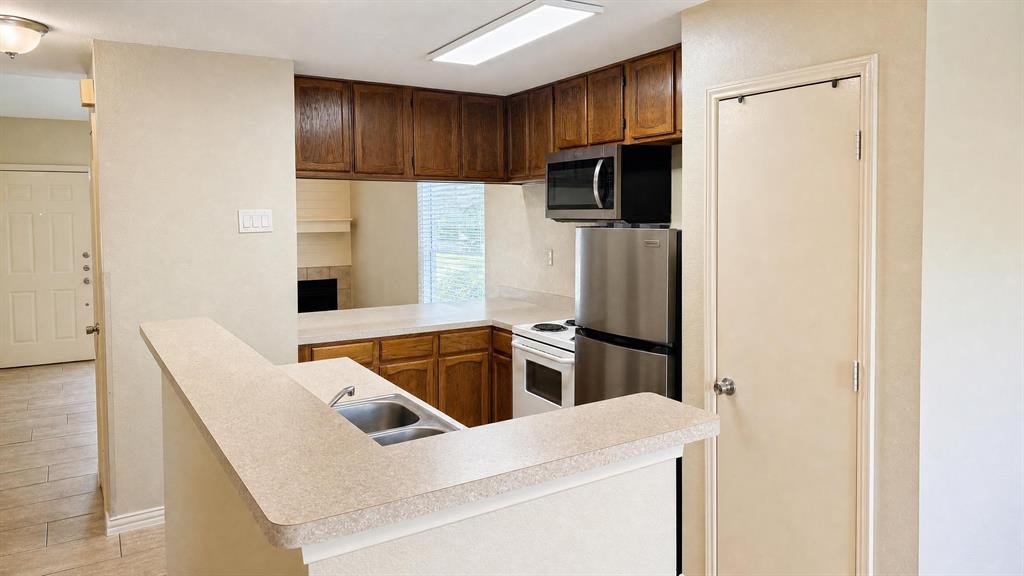521 Pine Trail Drive Property Photo 9