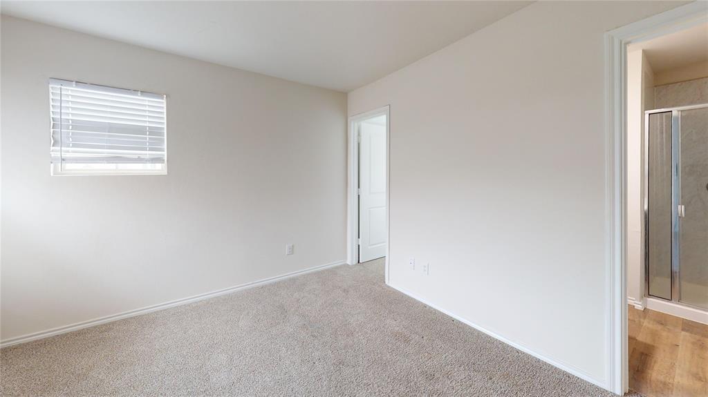 3941 Oak Creek Circle Property Photo 14