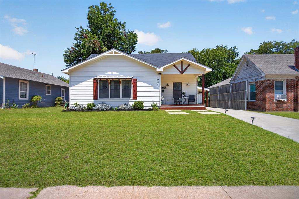 2511 Gladstone Drive Property Photo 29