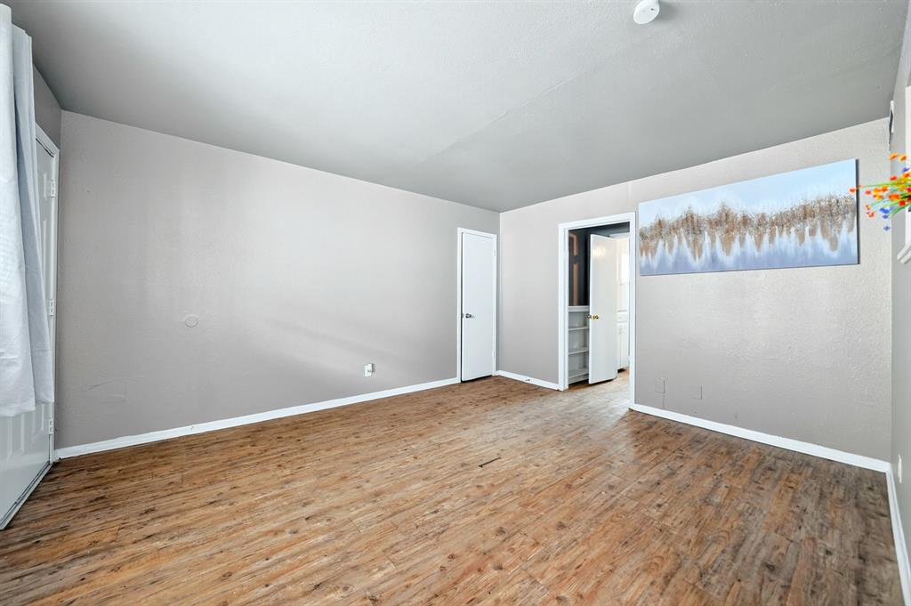 1417 Bennett Avenue G Property Photo 6