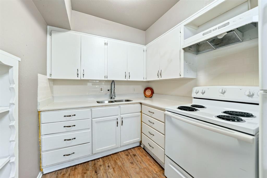 1417 Bennett Avenue G Property Photo 7