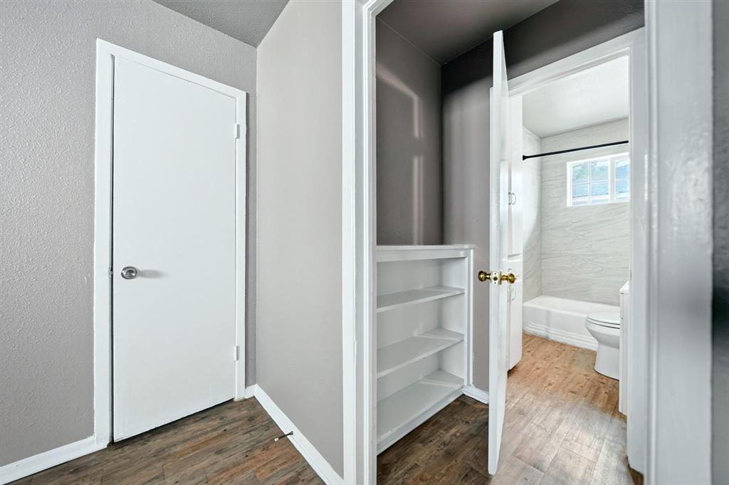 1417 Bennett Avenue G Property Photo 14