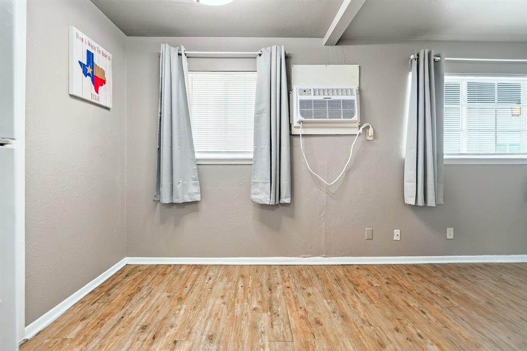 1417 Bennett Avenue G Property Photo 16
