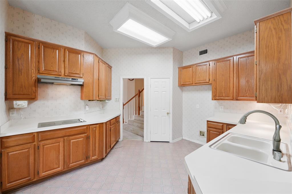 507 Bullingham Lane Property Photo 11