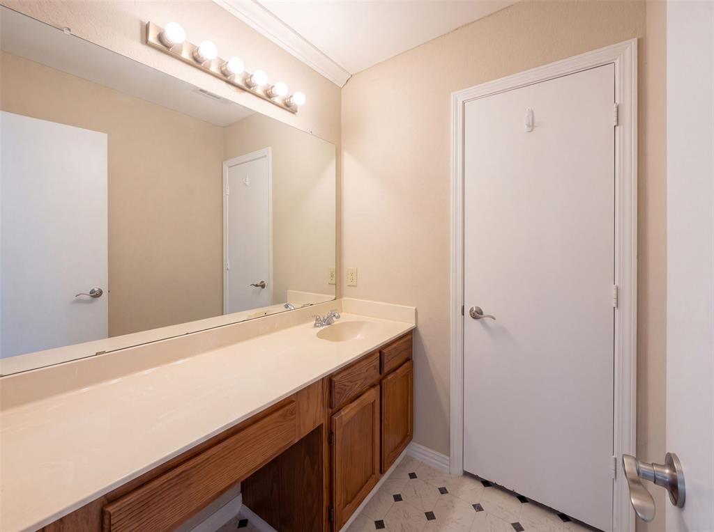 2739 April Hill Lane Property Photo 11