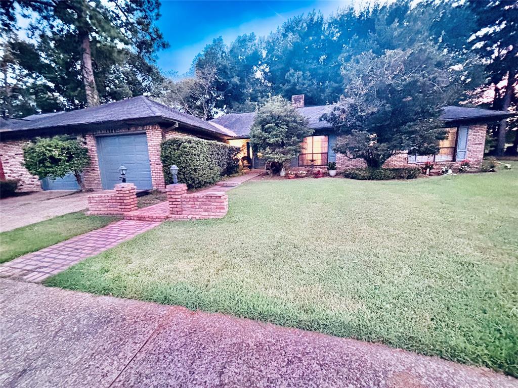 10426 Willoughby Circle Property Photo 1