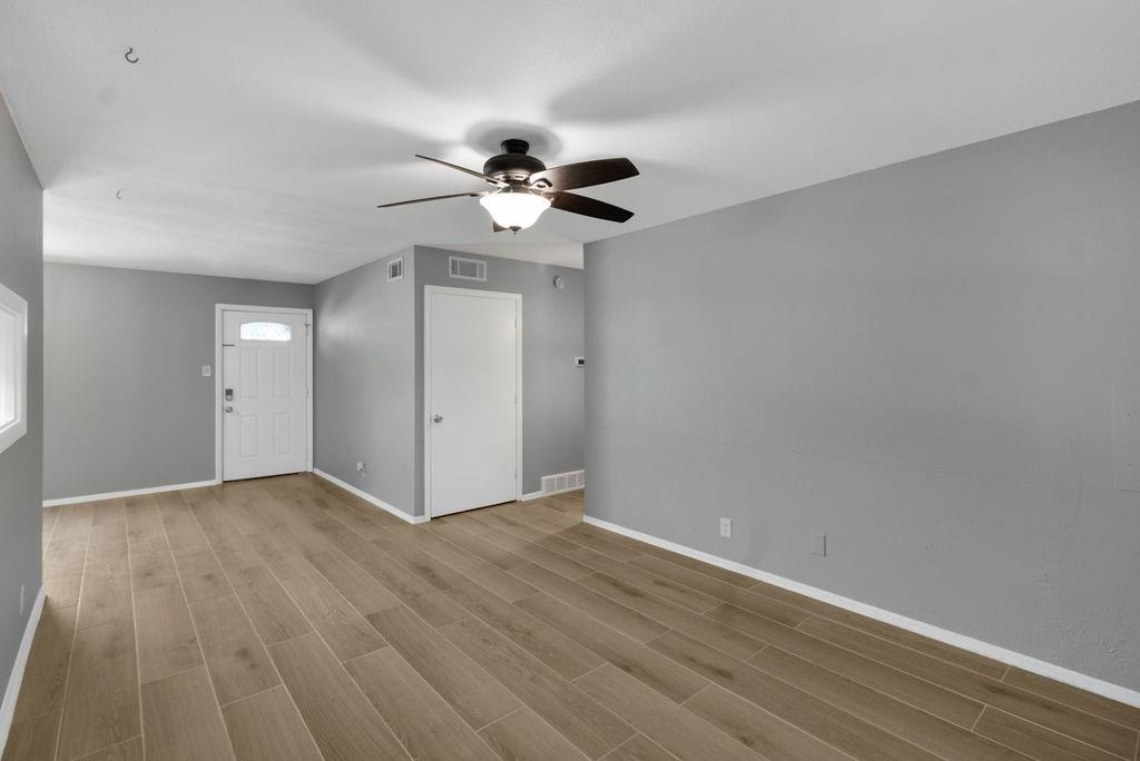 1215 Aransas Drive Property Photo 8