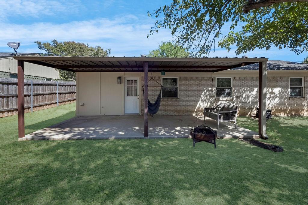 1215 Aransas Drive Property Photo 25