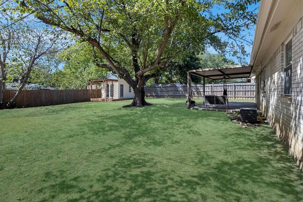 1215 Aransas Drive Property Photo 27