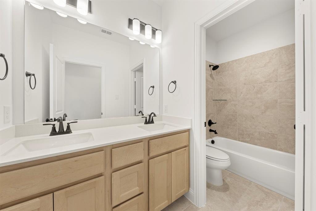 2519 Sturgis Street Property Photo 17