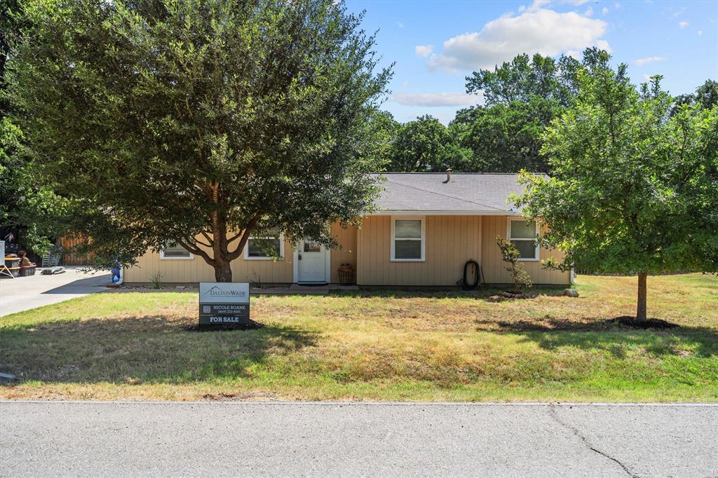 128 Lynn Drive Property Photo 1