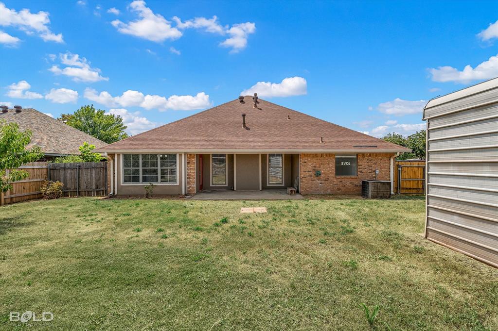 5003 General Polk Drive Property Photo 10