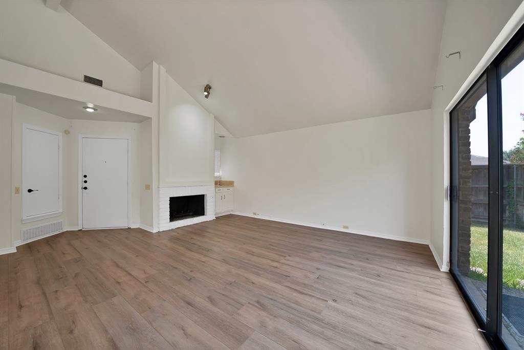 4021 Winter Park Lane Property Photo 4