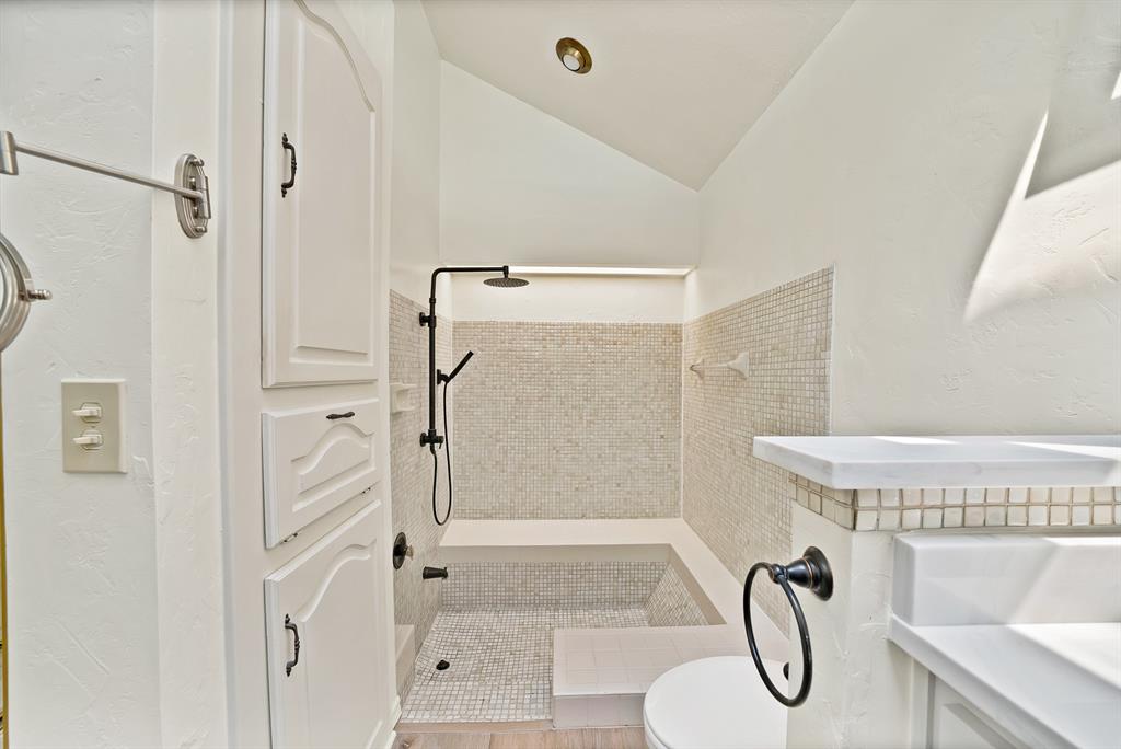 4021 Winter Park Lane Property Photo 19