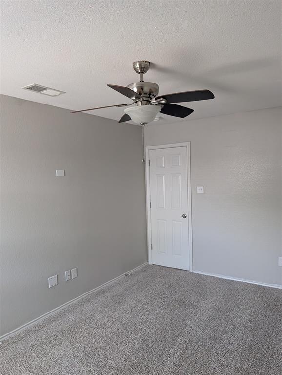 7237 Autumn Run Drive Property Photo 11