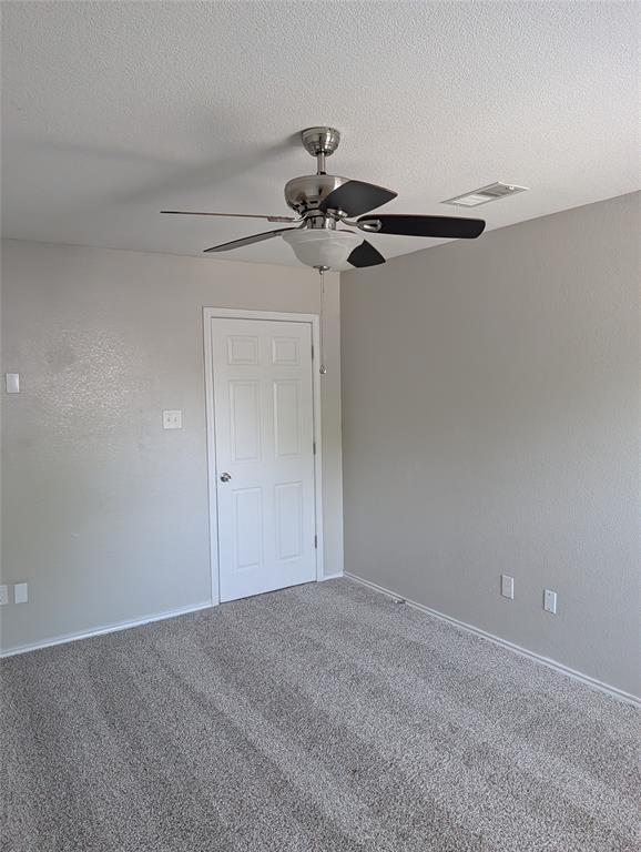 7237 Autumn Run Drive Property Photo 13