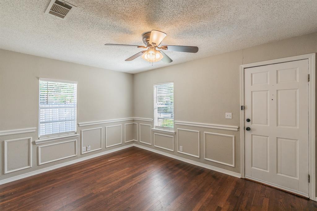 3144 Olive Place Property Photo 5