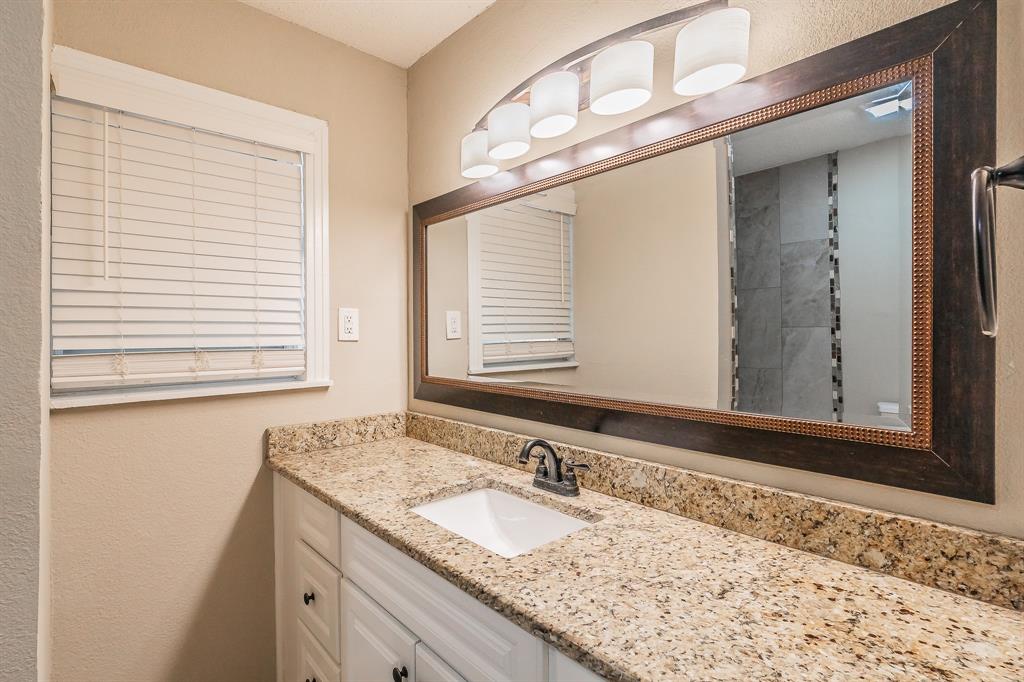 3144 Olive Place Property Photo 20