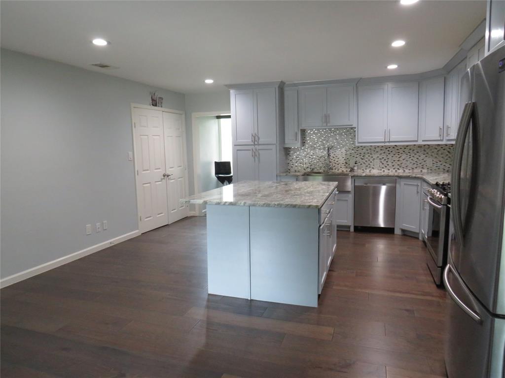 1026 Thomas Street Property Photo 3