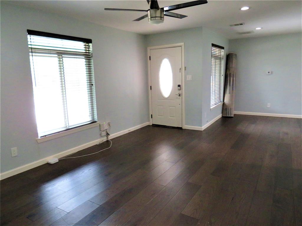 1026 Thomas Street Property Photo 4