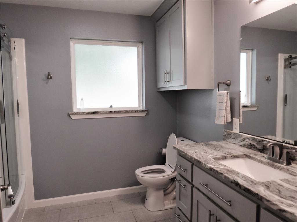 1026 Thomas Street Property Photo 9