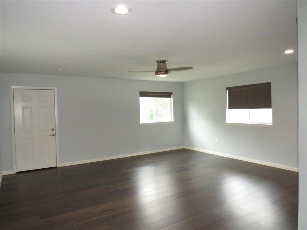 1026 Thomas Street Property Photo 11