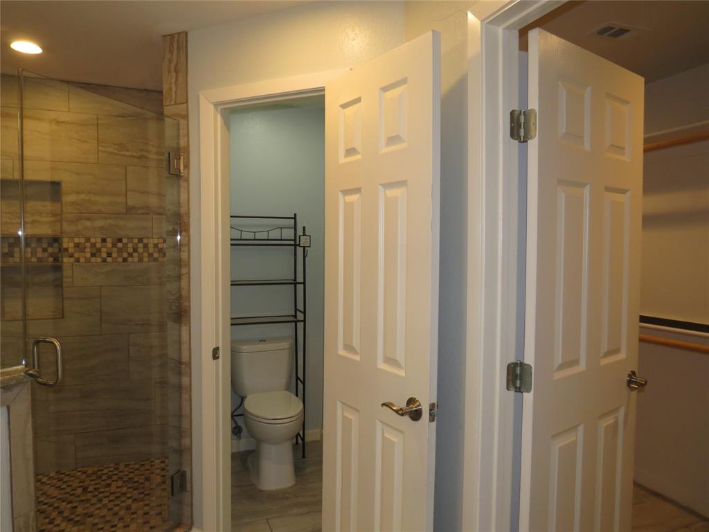 1026 Thomas Street Property Photo 16