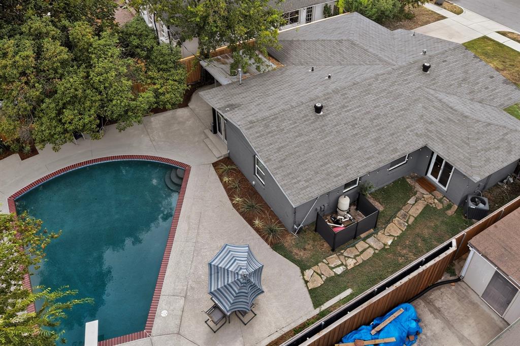 6718 Santa Anita Drive Property Photo 2