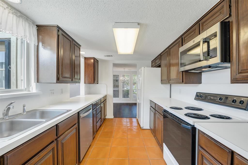 2906 Wayside Drive Property Photo 16