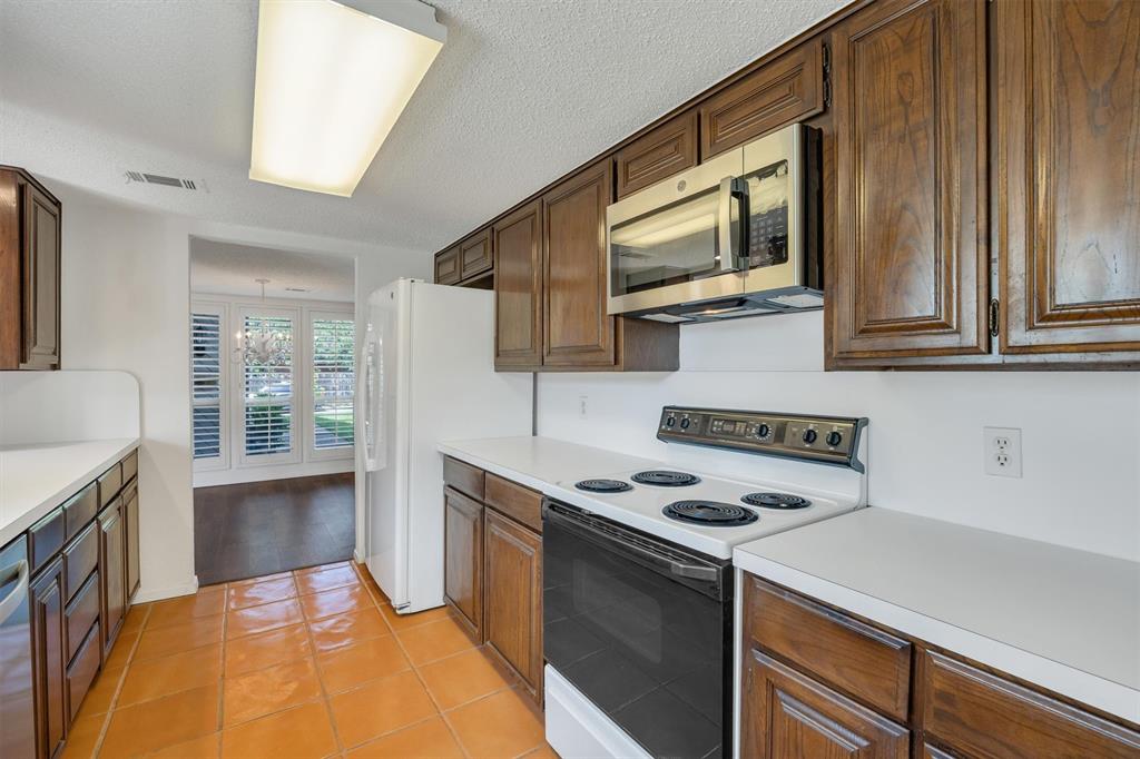 2906 Wayside Drive Property Photo 18