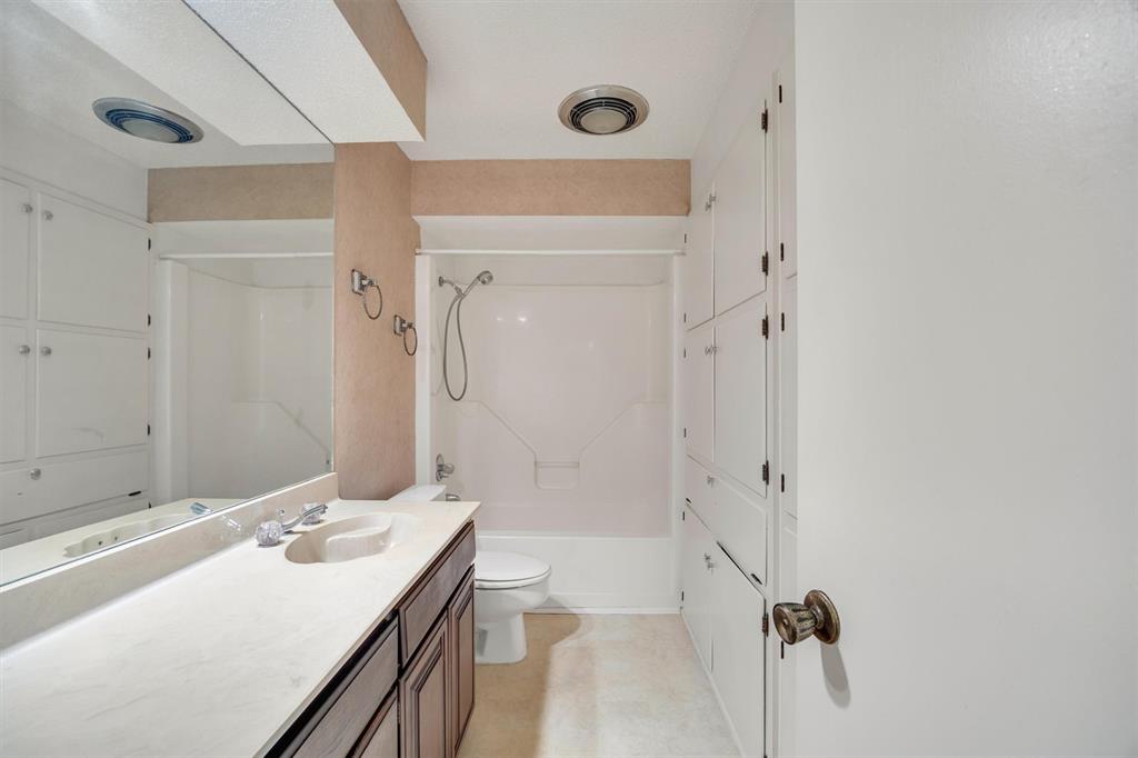 2906 Wayside Drive Property Photo 32