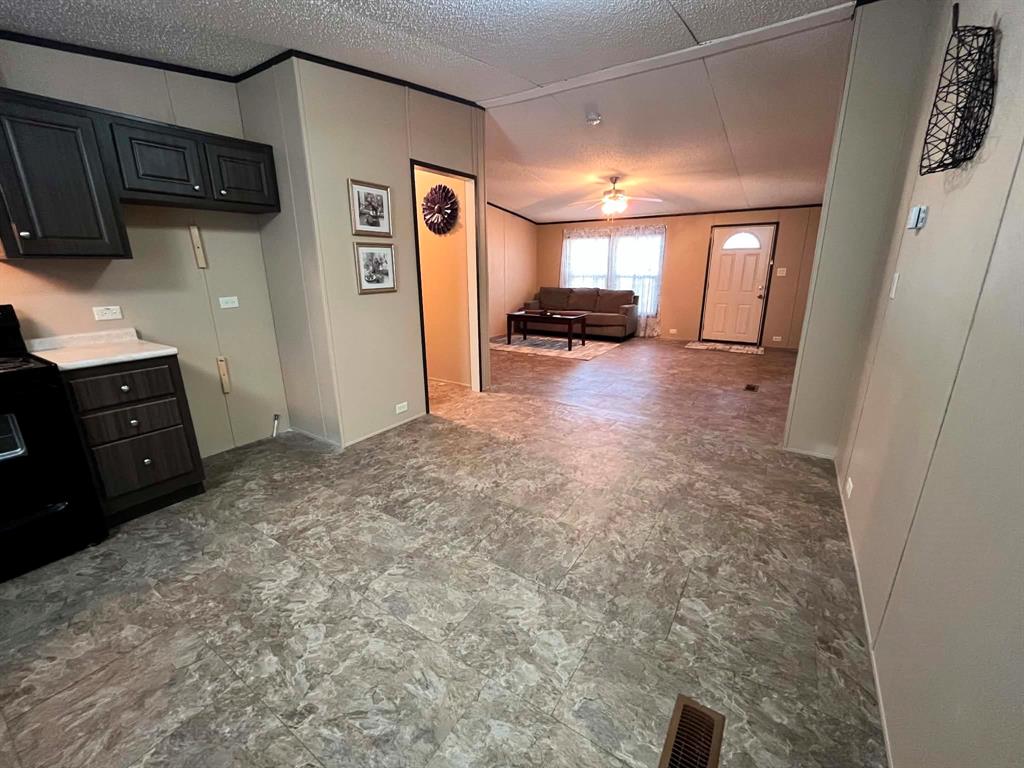 10 Sol Court Property Photo 9