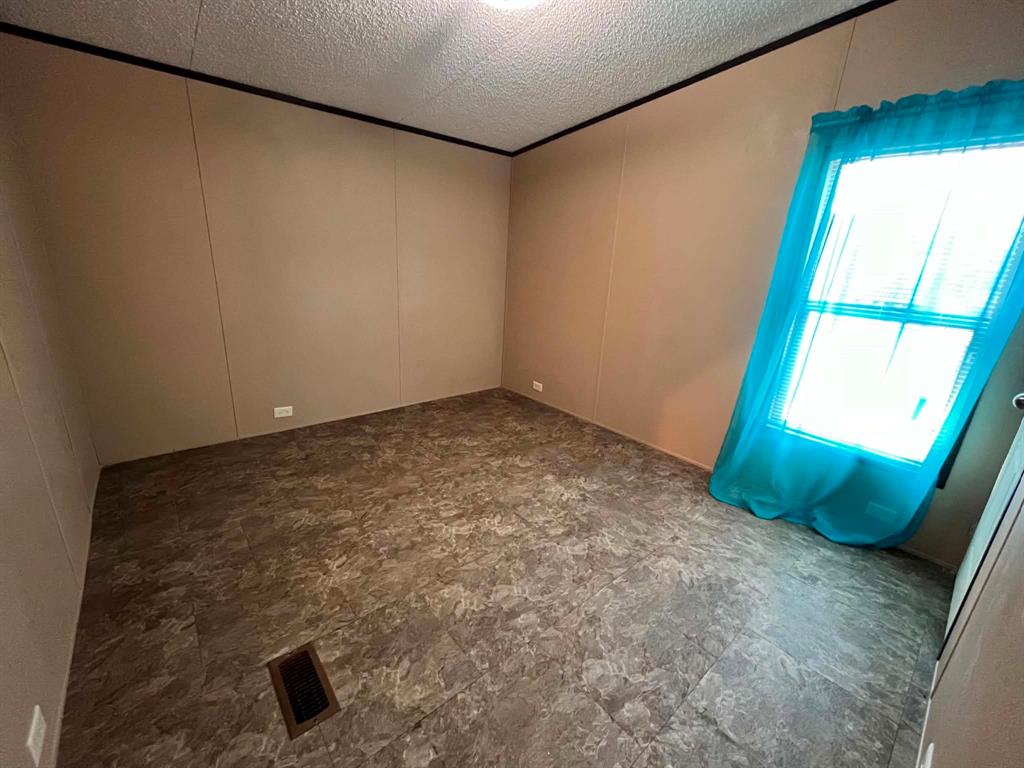 10 Sol Court Property Photo 16