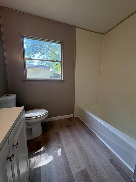 6301 Canal Boulevard Property Photo 8