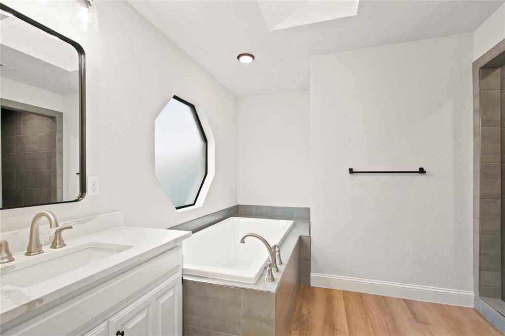 2909 Redwood Drive Property Photo 17