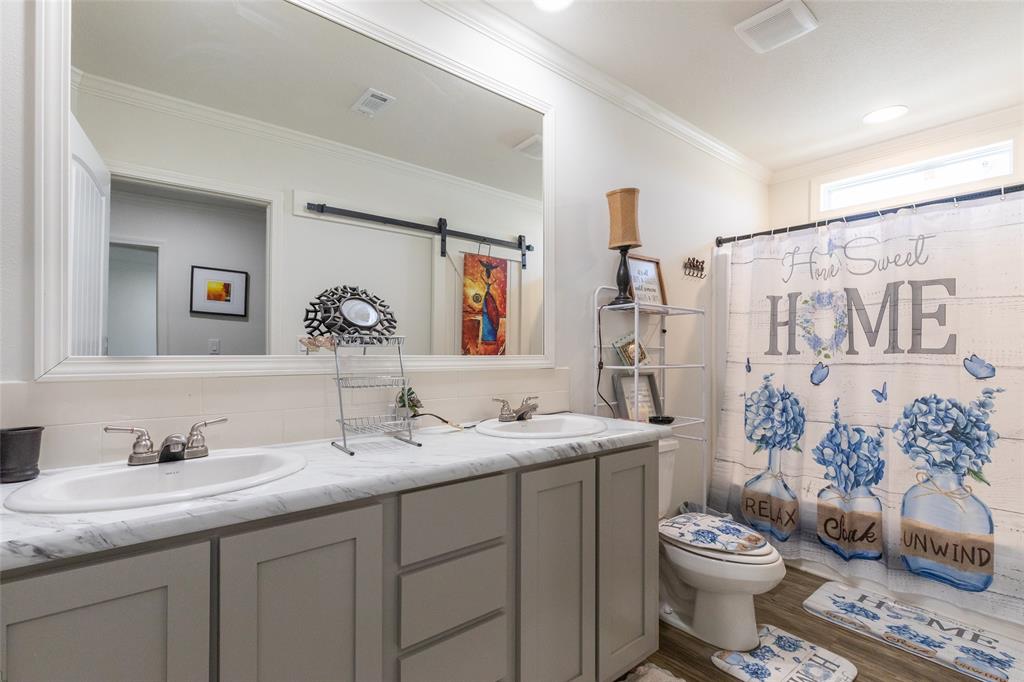 4231 Hayter Road Property Photo 18