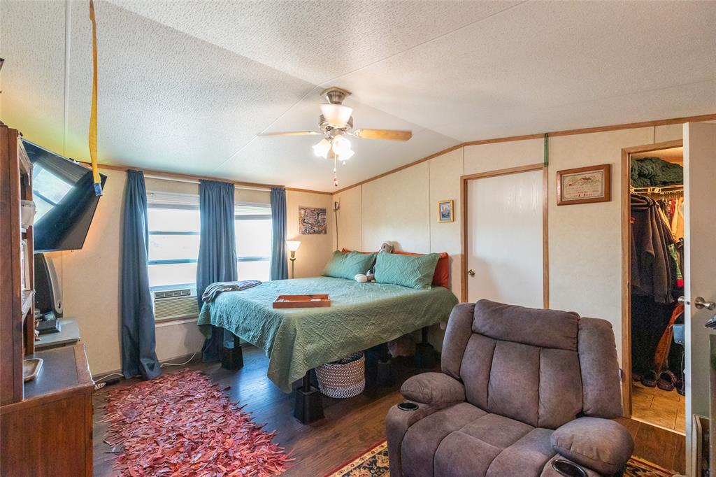 4231 Hayter Road Property Photo 27