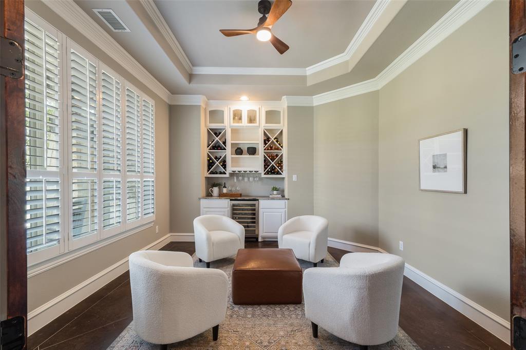 4640 Lake Breeze Drive Property Photo 14