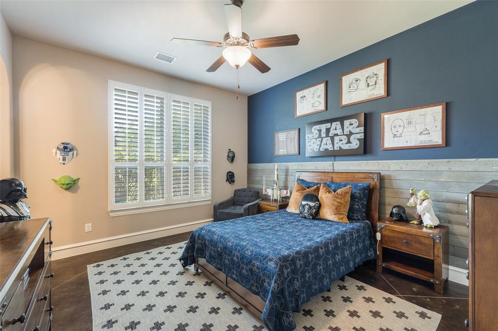 4640 Lake Breeze Drive Property Photo 21