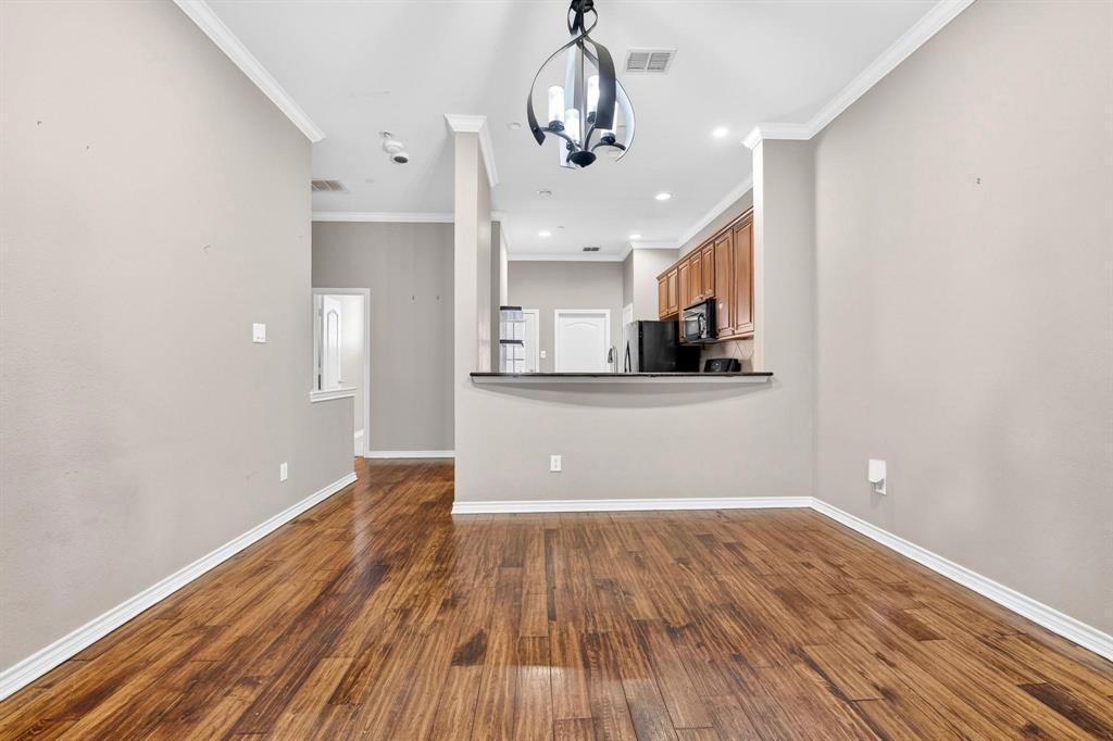 5026 Calloway Drive 163 Property Photo 5
