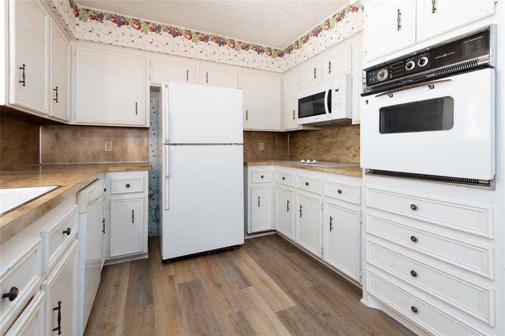 3125 Winterhawk Drive Property Photo 17