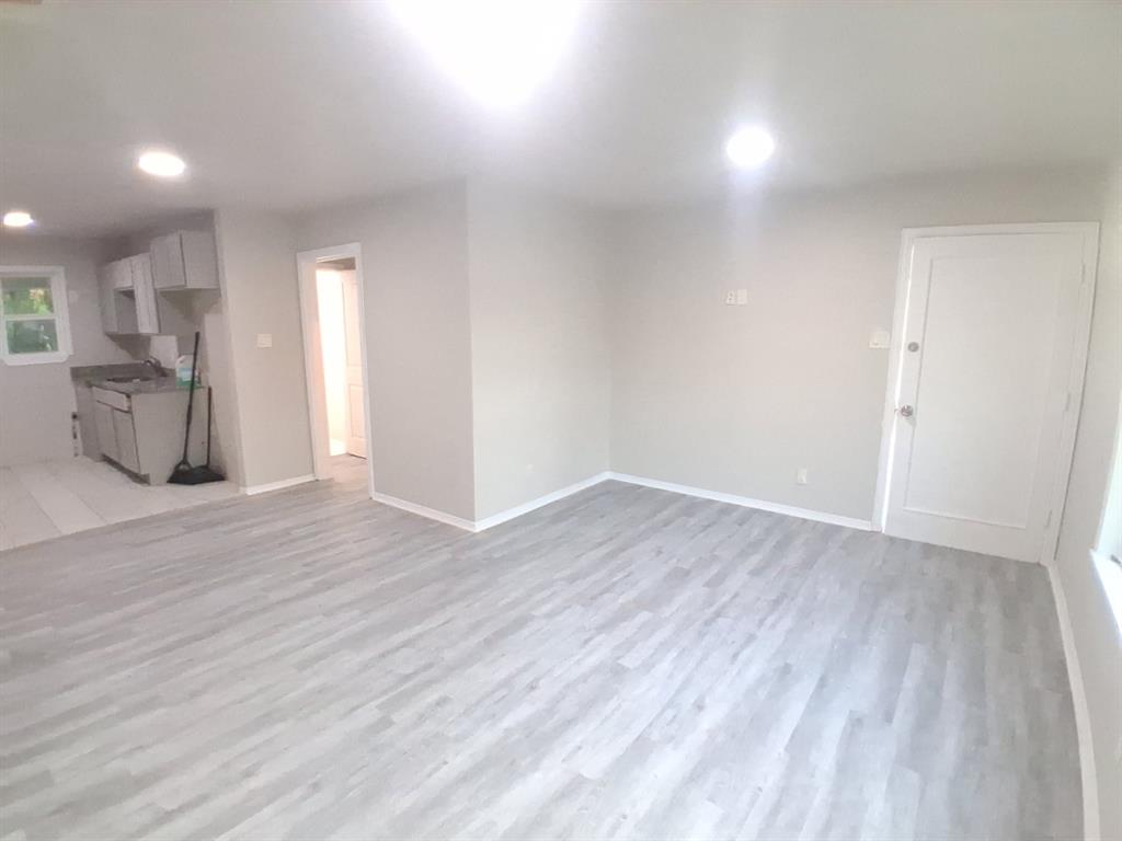 1310 Stone Drive Property Photo 6