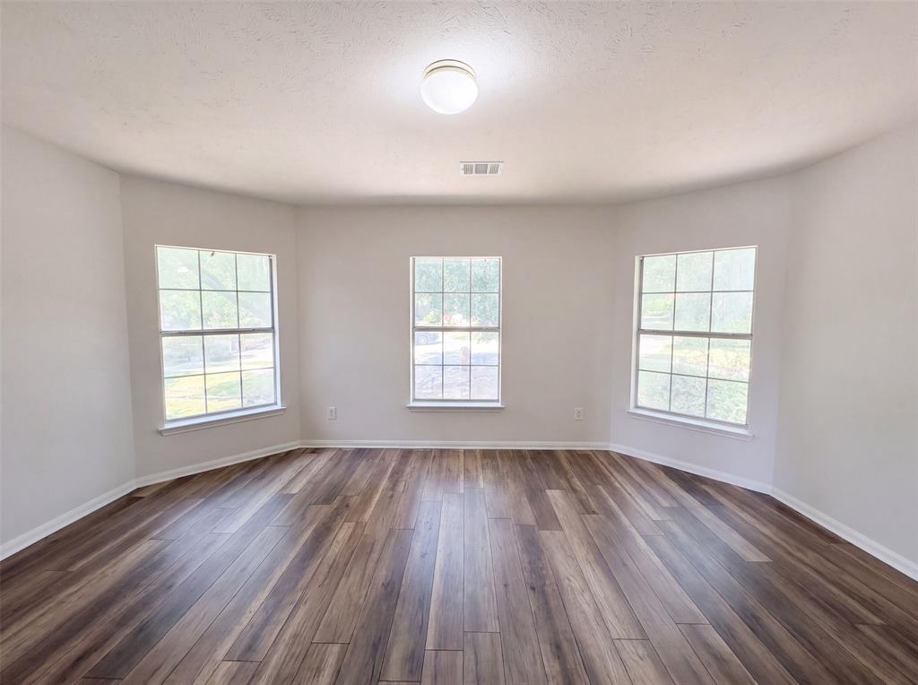 1231 Jeanette Way Property Photo 11