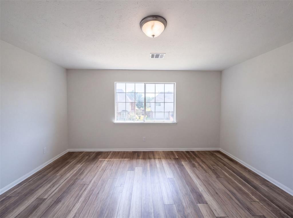 1231 Jeanette Way Property Photo 13